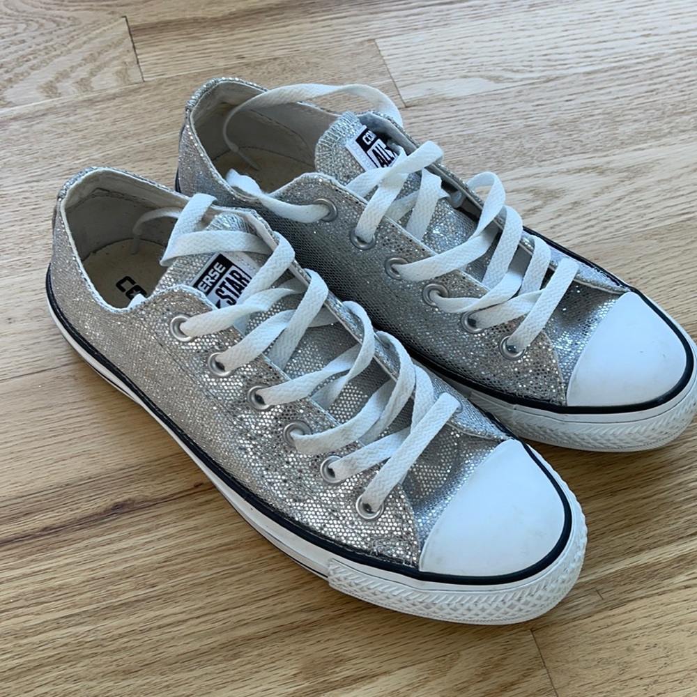 Like New Silver Sparkle Converse!!